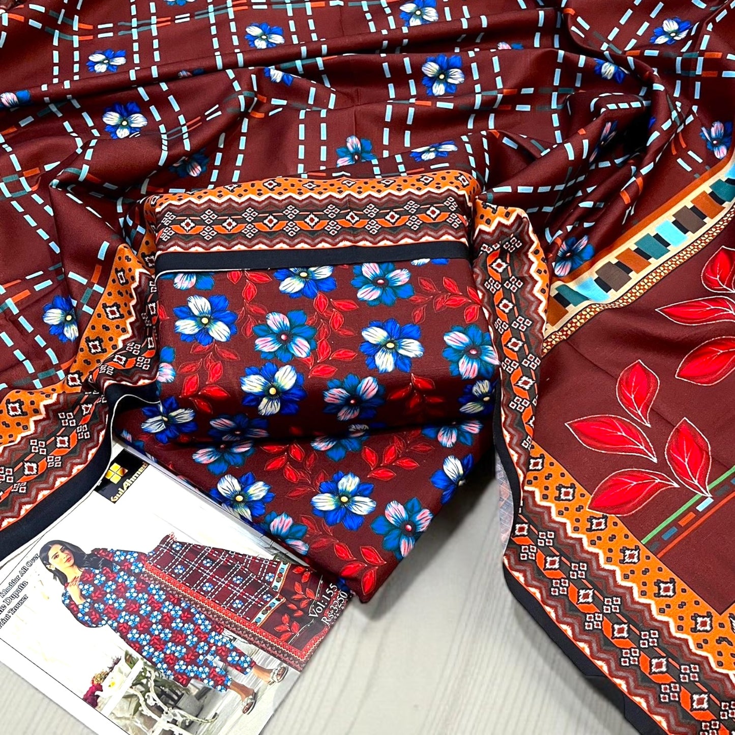 3 Pc Premium Ladies Khaddar Suit - LKW5